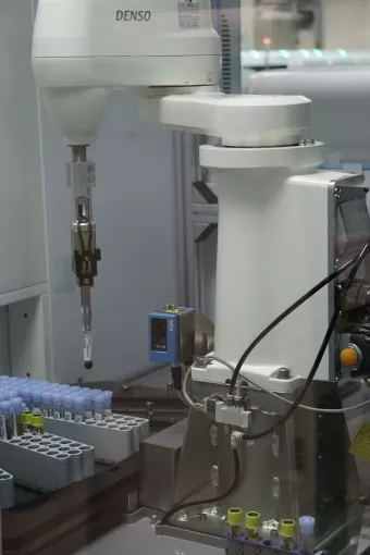 Robot