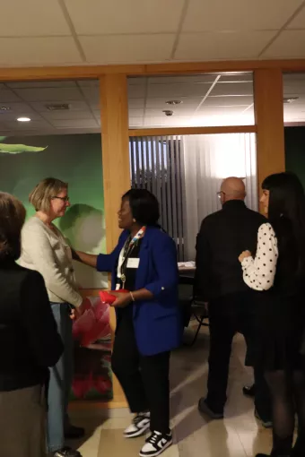 entrée de l'espace cassis